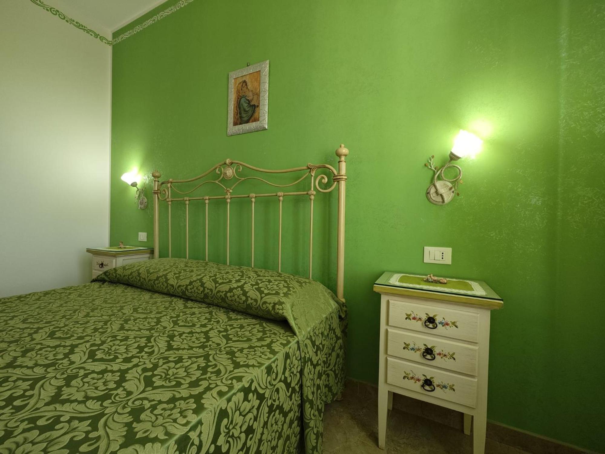 Bed & Breakfast Orchidea 2*
