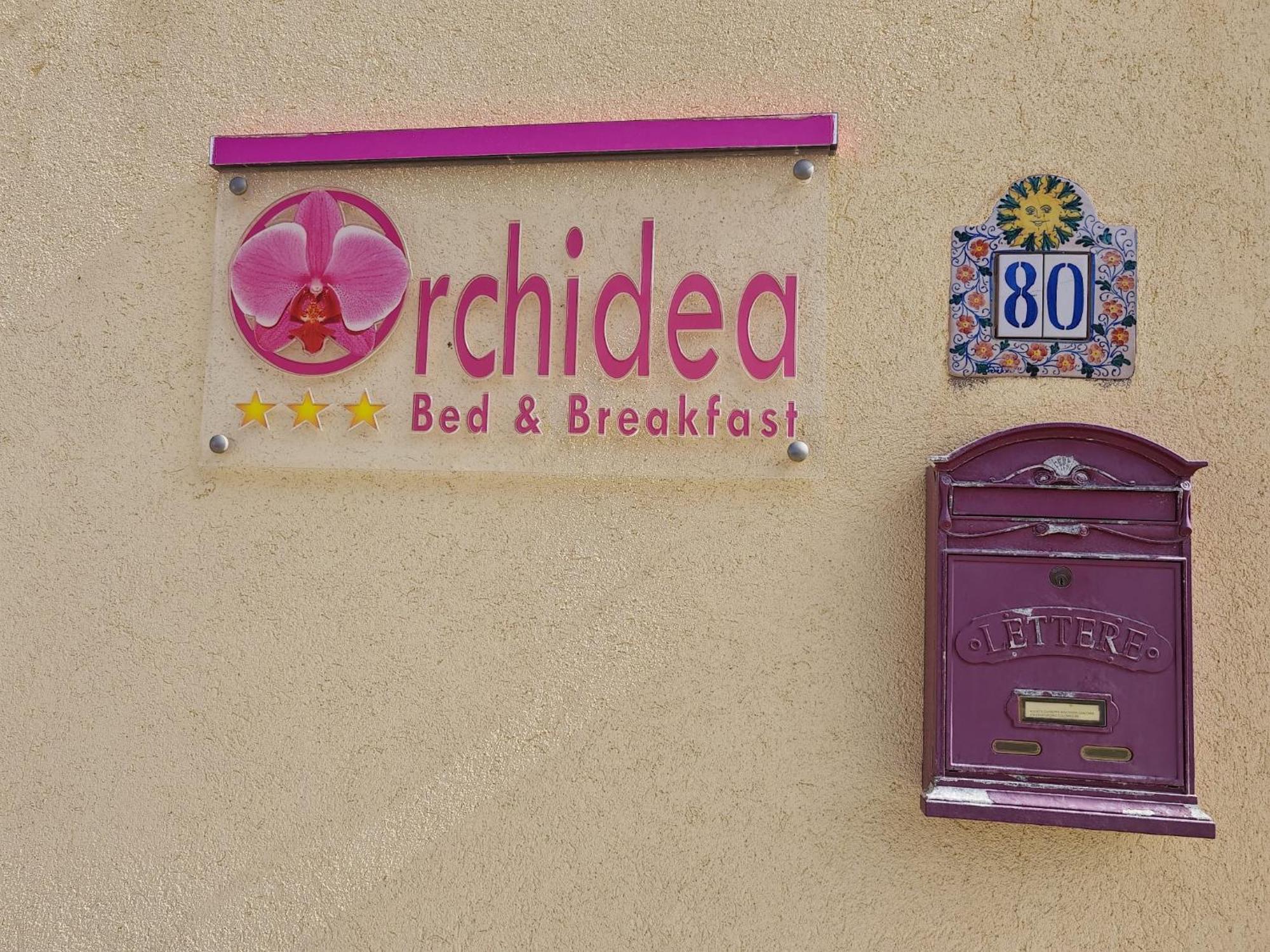 Bed & Breakfast Orchidea 2*